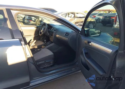 2017 Volkswagen Jetta 1.4T S z USA, uszkodzony, nr VIN 3VW167AJ5HM253713